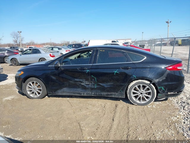 2017 FORD FUSION SE 14