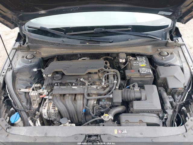 HYUNDAI ELANTRA SEL - 10