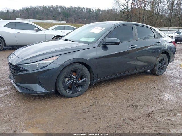 HYUNDAI ELANTRA SEL - 2