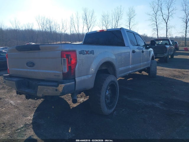 FORD F-250 XLT - 4