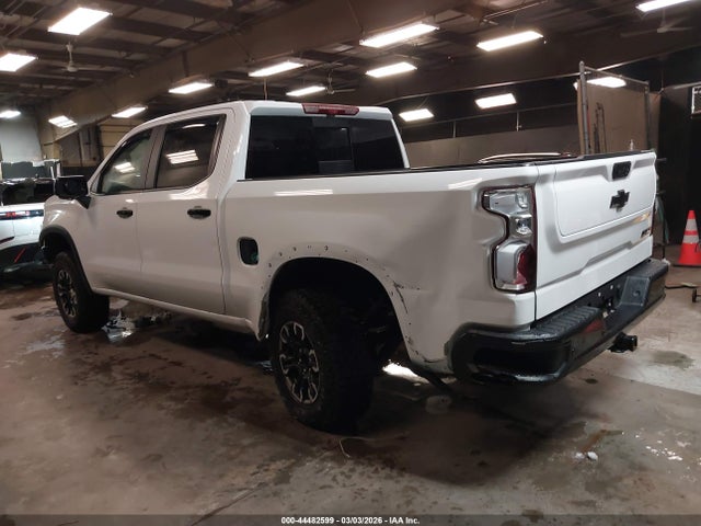 CHEVROLET SILVERADO 1500 - 3