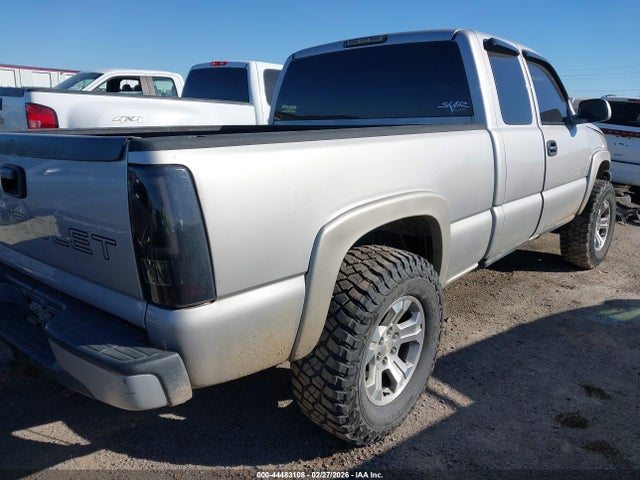 CHEVROLET SILVERADO 1500 - 4