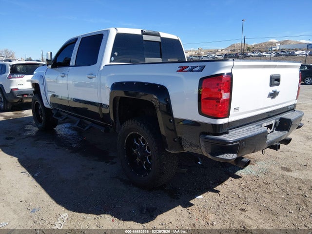 CHEVROLET SILVERADO 1500 - 3