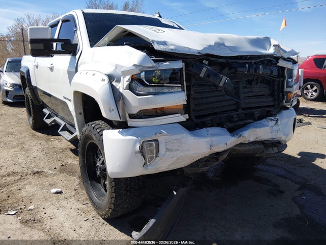 CHEVROLET SILVERADO 1500 - 6