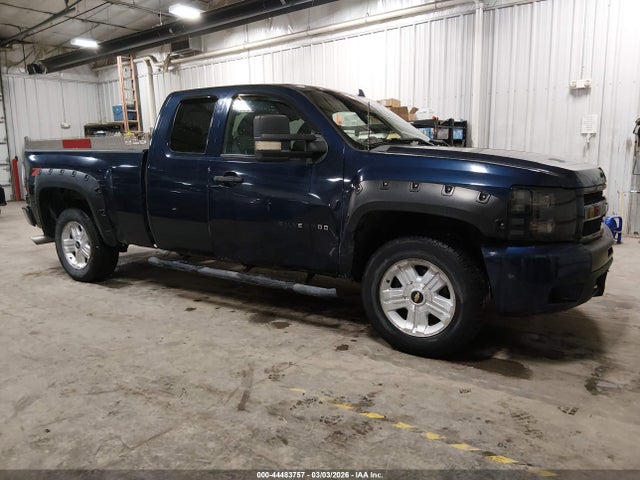 CHEVROLET SILVERADO 1500 LT - 1