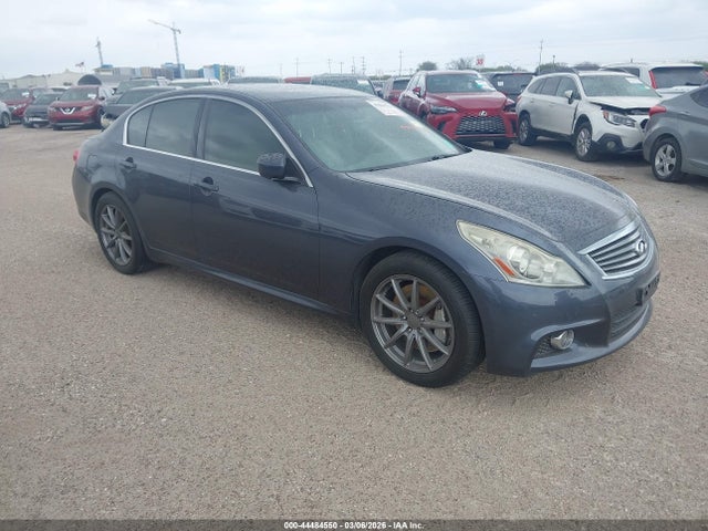 2012 INFINITI G37 JOURNEY