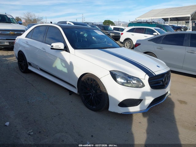 MERCEDES-BENZ E-CLASS - 1