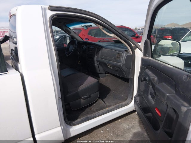 DODGE RAM 1500 ST - 5