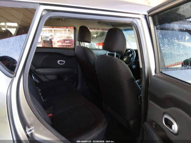 KIA SOUL - 8