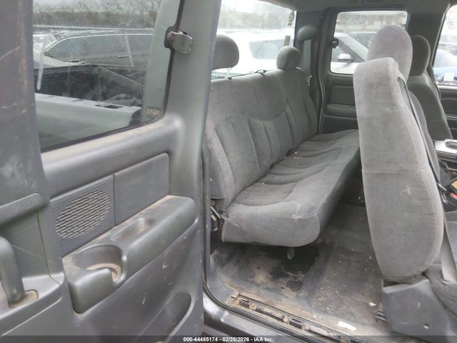 CHEVROLET SILVERADO 1500 - 8