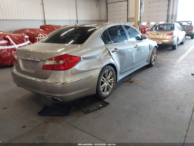 HYUNDAI GENESIS 3.8 - 4