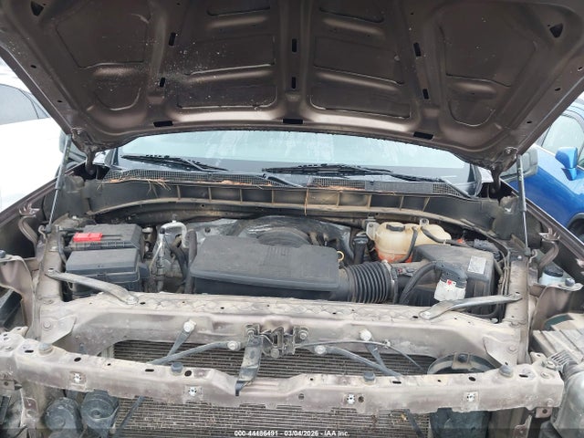 CHEVROLET SILVERADO 1500 - 10