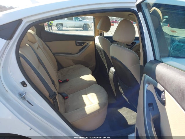 HYUNDAI ELANTRA GLS - 8