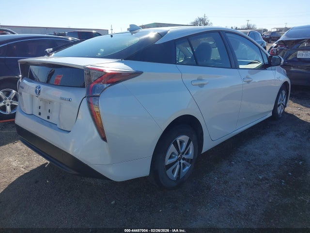 2016 Toyota PRIUS FOUR — фото 4