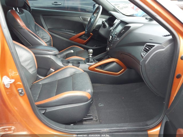 HYUNDAI VELOSTER TURBO - 5