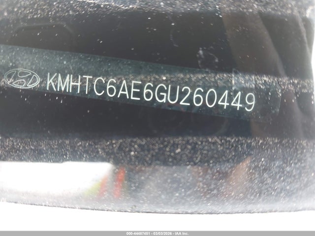 HYUNDAI VELOSTER TURBO - 9