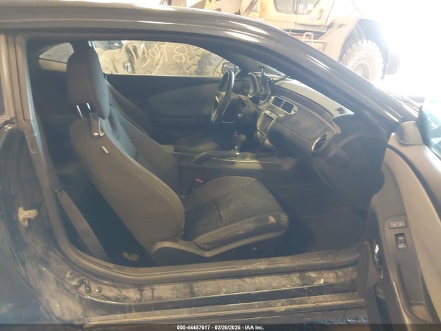 CHEVROLET CAMARO 1LS - 5