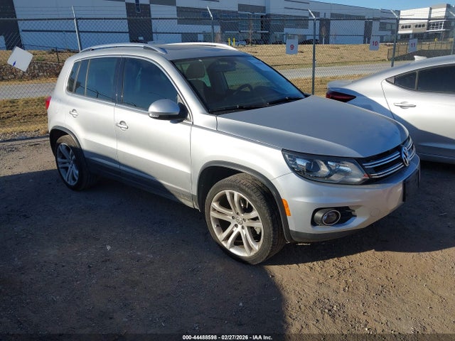 2016 VOLKSWAGEN TIGUAN SEL