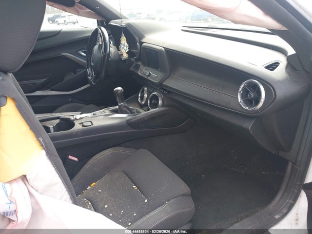 CHEVROLET CAMARO 1LS - 5