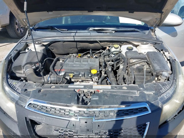 CHEVROLET CRUZE 2LT - 10