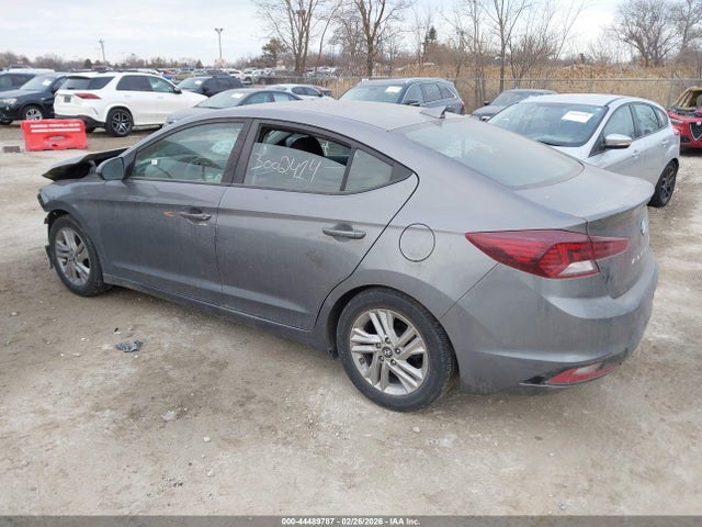 HYUNDAI ELANTRA SEL - 3