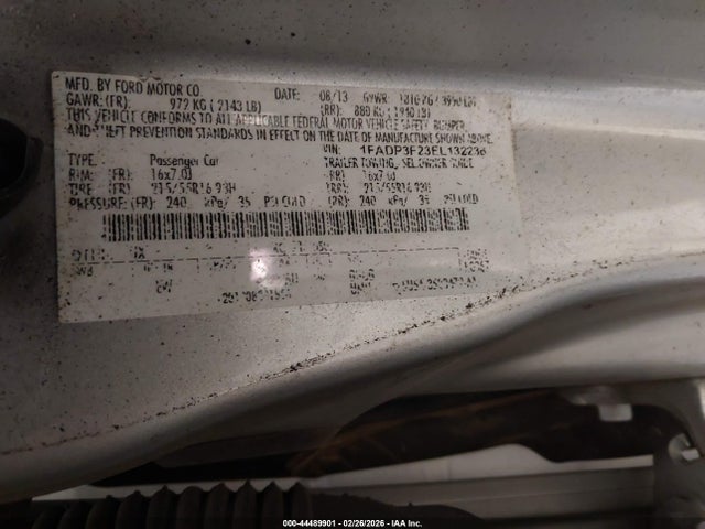 FORD FOCUS SE - 9