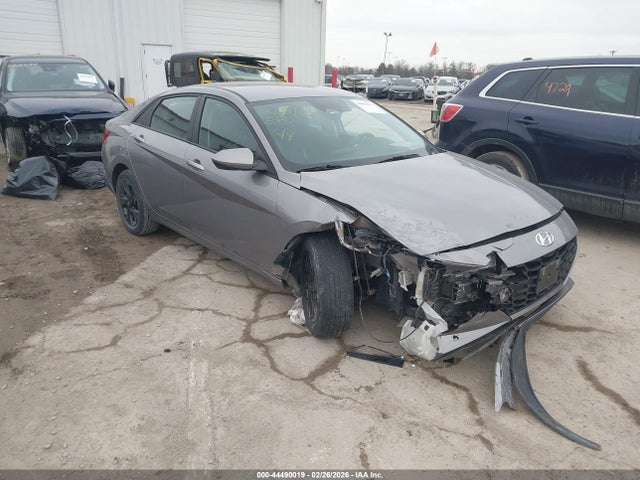 2022 HYUNDAI ELANTRA SEL