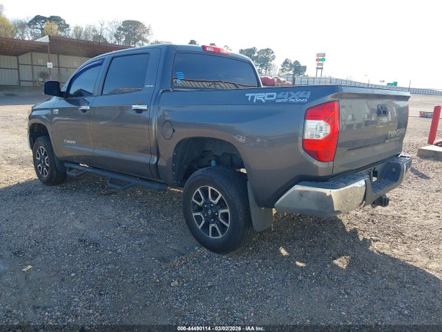 TOYOTA TUNDRA - 3