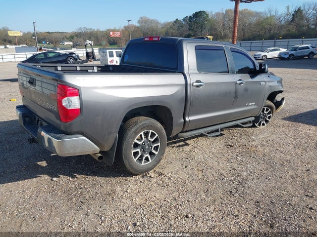TOYOTA TUNDRA - 4
