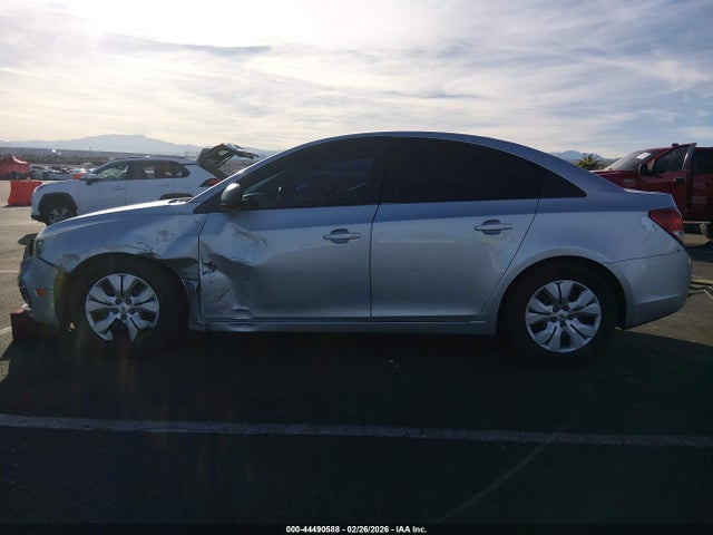2015 Chevrolet CRUZE LS AUTO 缩略图 14