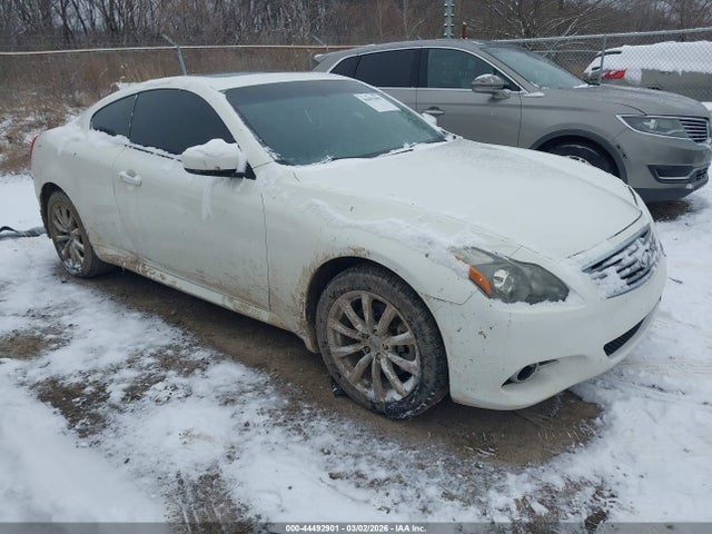 2012 INFINITI G37 