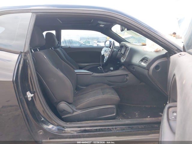 DODGE CHALLENGER R/T - 5