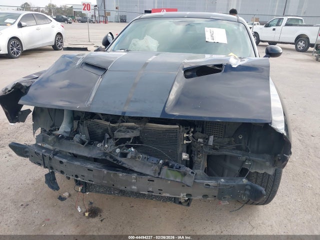 DODGE CHALLENGER R/T - 6