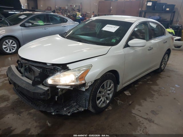 2013 Nissan ALTIMA 2.5 S — фото 2