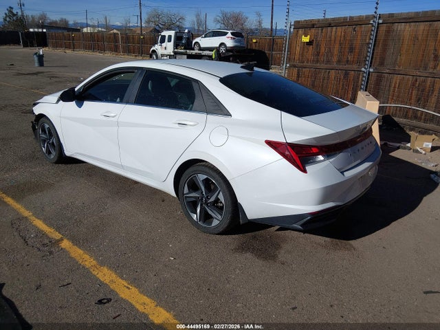 HYUNDAI ELANTRA LIMITED - 3