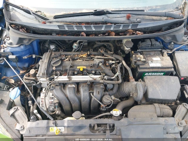 HYUNDAI ELANTRA SE - 10