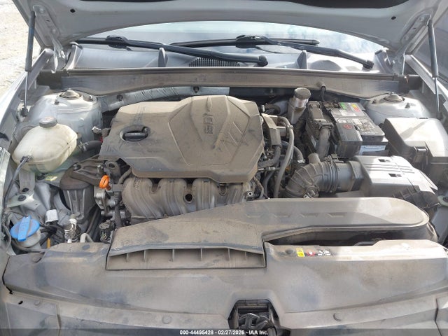 HYUNDAI SONATA SE - 10