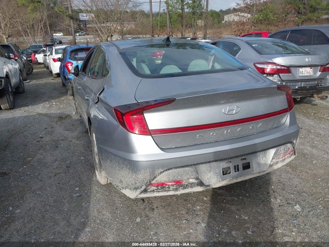 HYUNDAI SONATA SE - 3