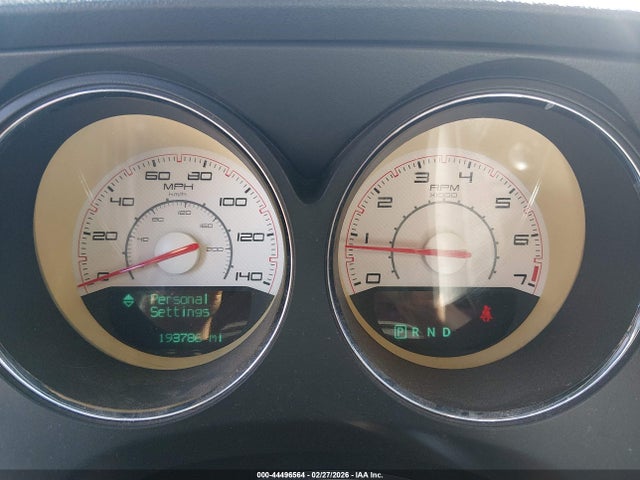 DODGE CHALLENGER SXT PLUS - 7