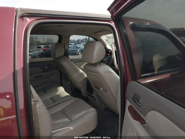 CHEVROLET AVALANCHE 1500 LT - 8