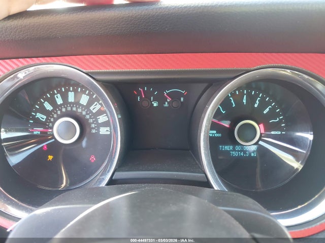 FORD MUSTANG V6 - 7