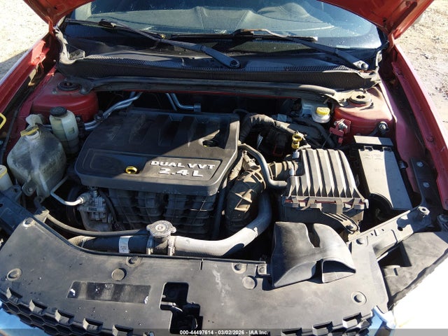 DODGE AVENGER SE - 10