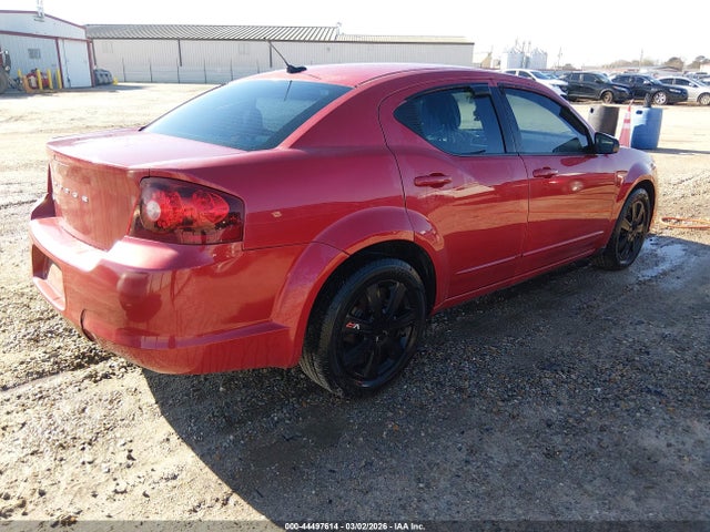DODGE AVENGER SE - 4
