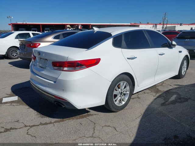 KIA OPTIMA LX - 4