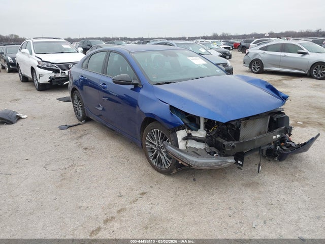 KIA FORTE GT-LINE - 1