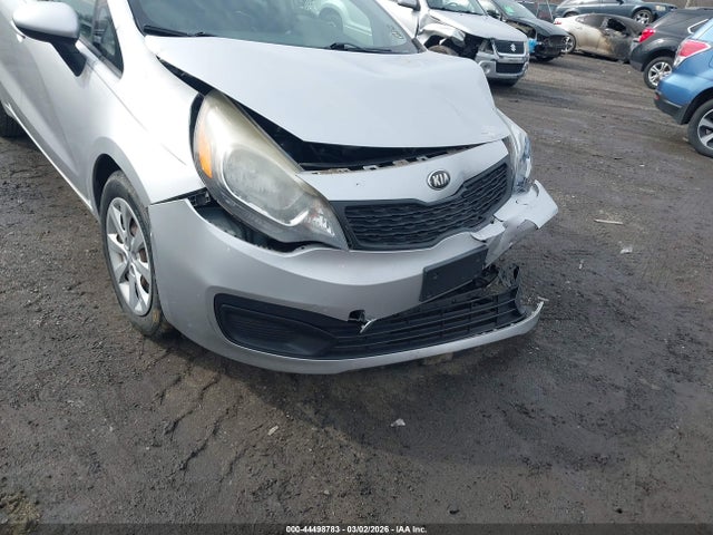 KIA RIO LX - 6