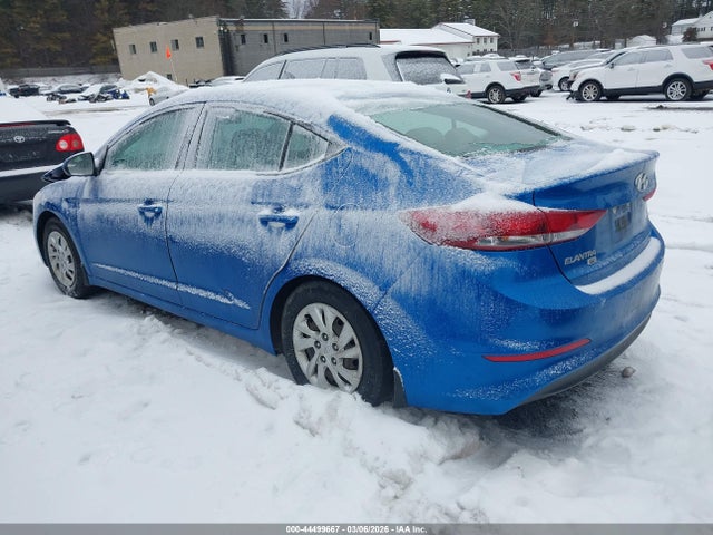 HYUNDAI ELANTRA SE - 3