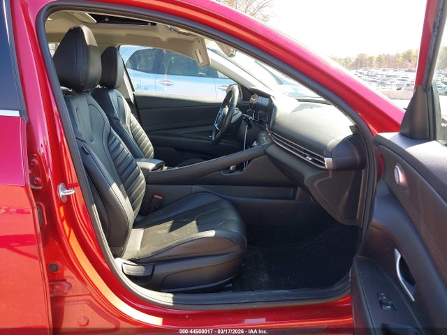 HYUNDAI ELANTRA LIMITED - 5