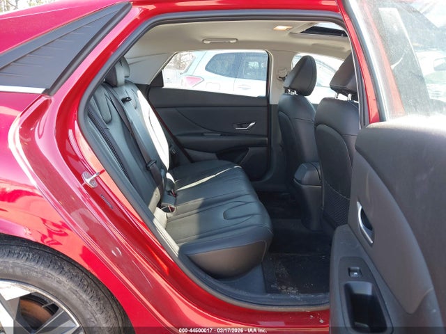 HYUNDAI ELANTRA LIMITED - 8