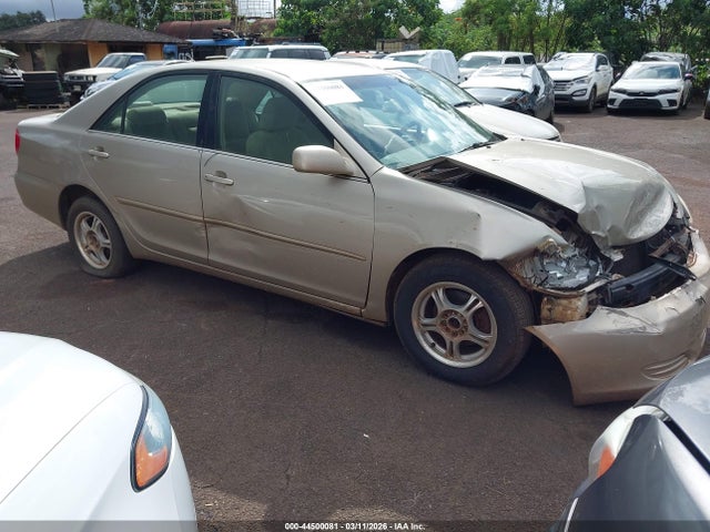 2004 TOYOTA CAMRY LE